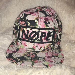 H&M Floral Fitted Cap
